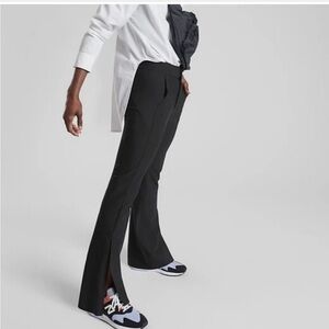 Athleta Stellar Flare Trousers in Black size 18. NWOT